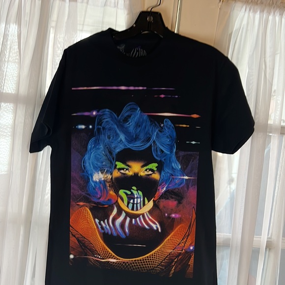 Lady Gaga Enigma Las Vegas Residency TEE Unisex Medium Front and Back Graphics - Picture 6 of 7